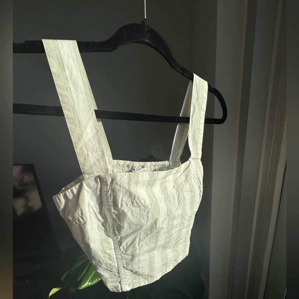 Kensie Crop Top - SIZE XS - NWT
